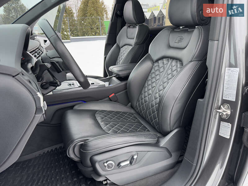 Внедорожник / Кроссовер Audi Q7 2018 в Ужгороде фото 43 Внедорожник / Кроссовер Audi Q7 2018 в Ужгороде
