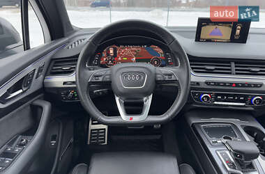 Внедорожник / Кроссовер Audi Q7 2018 в Ужгороде