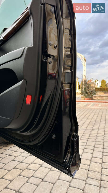 Позашляховик / Кросовер Audi Q7 2012 в Косові