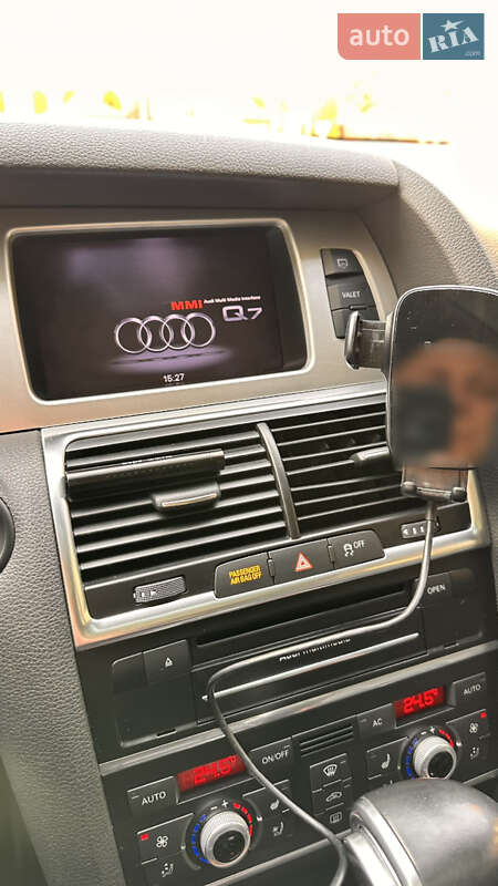 Позашляховик / Кросовер Audi Q7 2012 в Косові