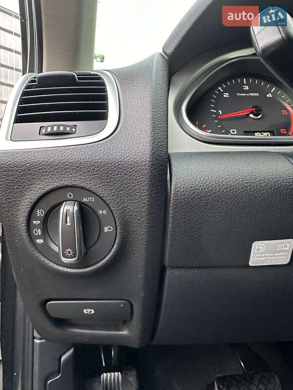Позашляховик / Кросовер Audi Q7 2015 в Львові