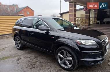 Внедорожник / Кроссовер Audi Q7 2015 в 