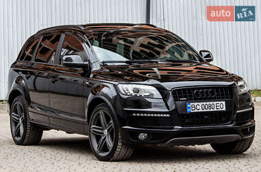 Позашляховик / Кросовер Audi Q7 2015 в 