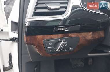 Внедорожник / Кроссовер Audi Q7 2018 в 