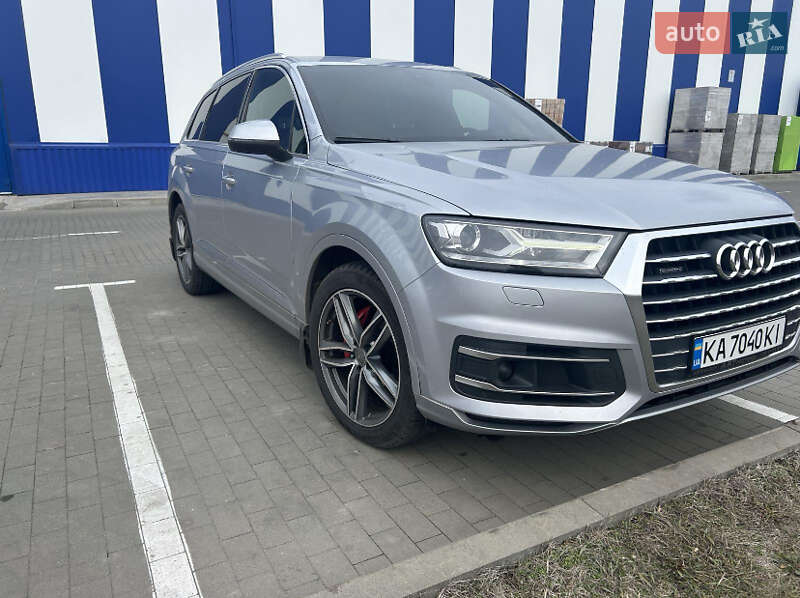 Внедорожник / Кроссовер Audi Q7 2015 в Белой Церкви