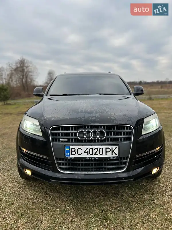 Внедорожник / Кроссовер Audi Q7 2006 в 