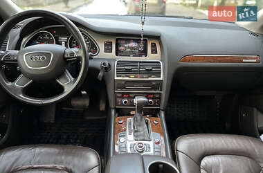Внедорожник / Кроссовер Audi Q7 2013 в 