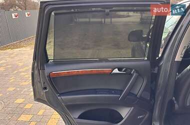 Внедорожник / Кроссовер Audi Q7 2014 в 