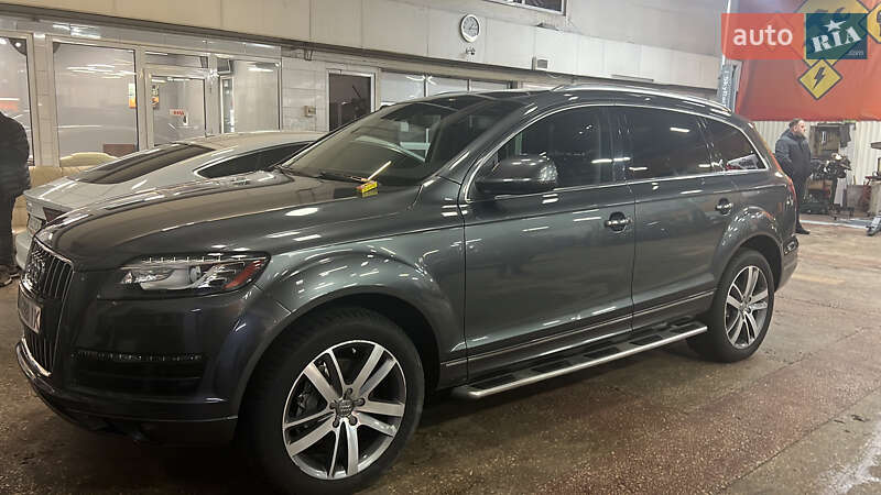Внедорожник / Кроссовер Audi Q7 2015 в Виннице