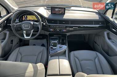 Внедорожник / Кроссовер Audi Q7 2018 в Киеве