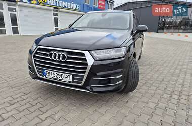 Позашляховик / Кросовер Audi Q7 2015 в Одесі