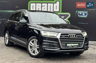 Позашляховик / Кросовер Audi Q7 2016 в Києві