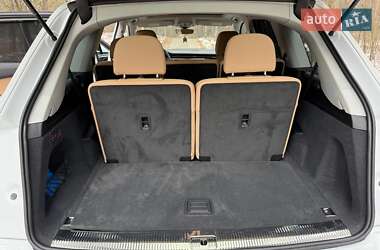 Внедорожник / Кроссовер Audi Q7 2021 в 