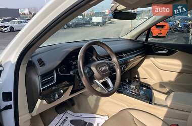 Позашляховик / Кросовер Audi Q7 2017 в Львові