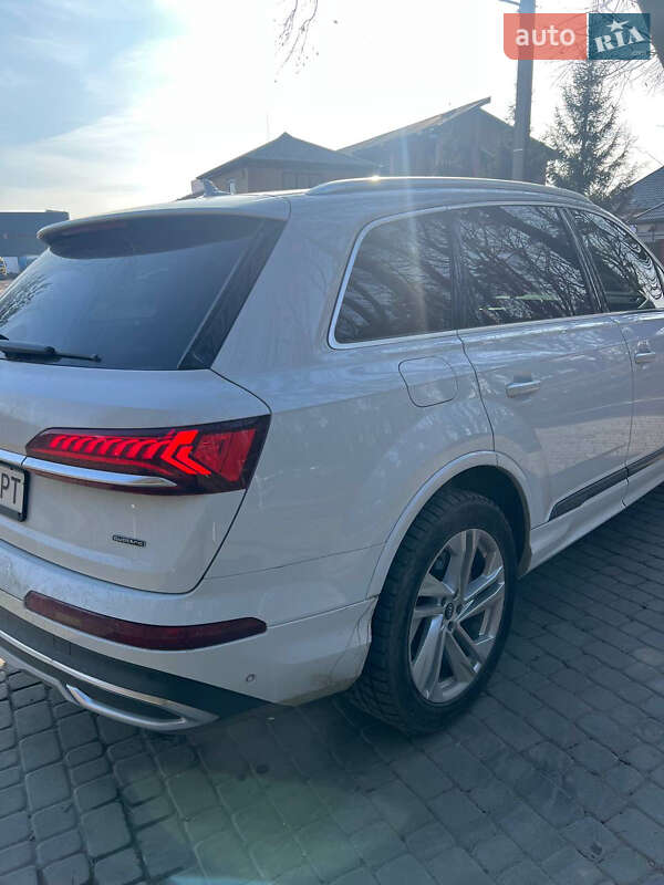 Внедорожник / Кроссовер Audi Q7 2021 в Львове