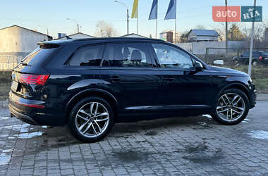 Позашляховик / Кросовер Audi Q7 2017 в Івано-Франківську