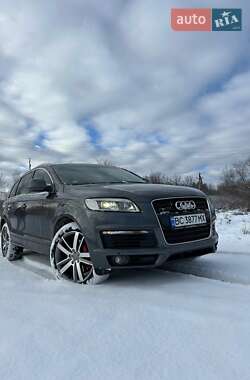 Позашляховик / Кросовер Audi Q7 2007 в Долині