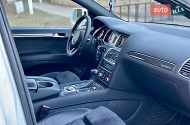 Внедорожник / Кроссовер Audi Q7 2012 в Черновцах