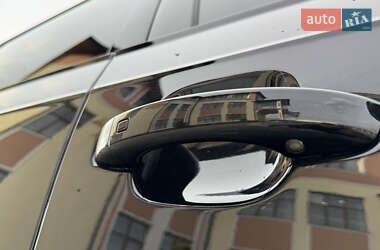 Внедорожник / Кроссовер Audi Q7 2016 в 