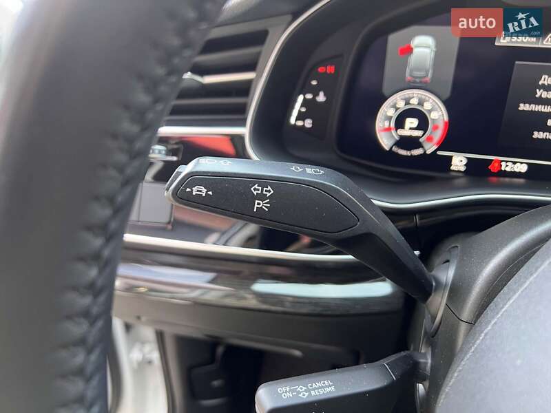 Позашляховик / Кросовер Audi Q7 2020 в Львові