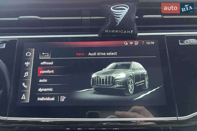 Позашляховик / Кросовер Audi Q7 2020 в Львові
