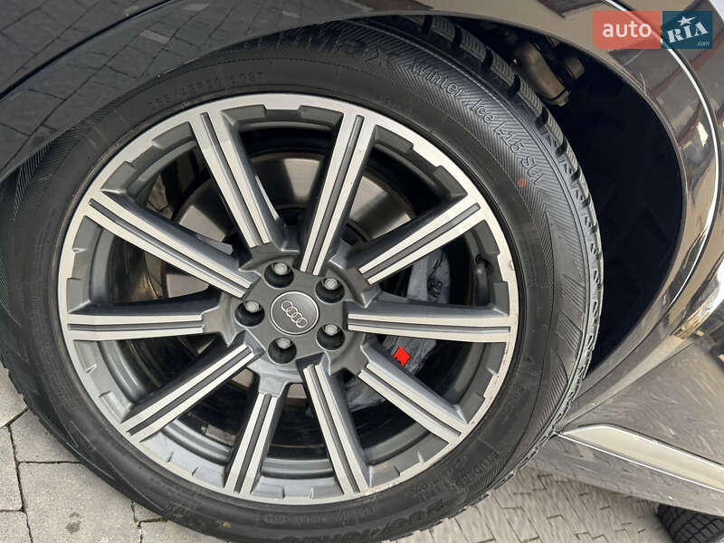 Внедорожник / Кроссовер Audi Q7 2016 в Львове