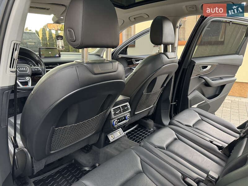 Внедорожник / Кроссовер Audi Q7 2016 в Львове