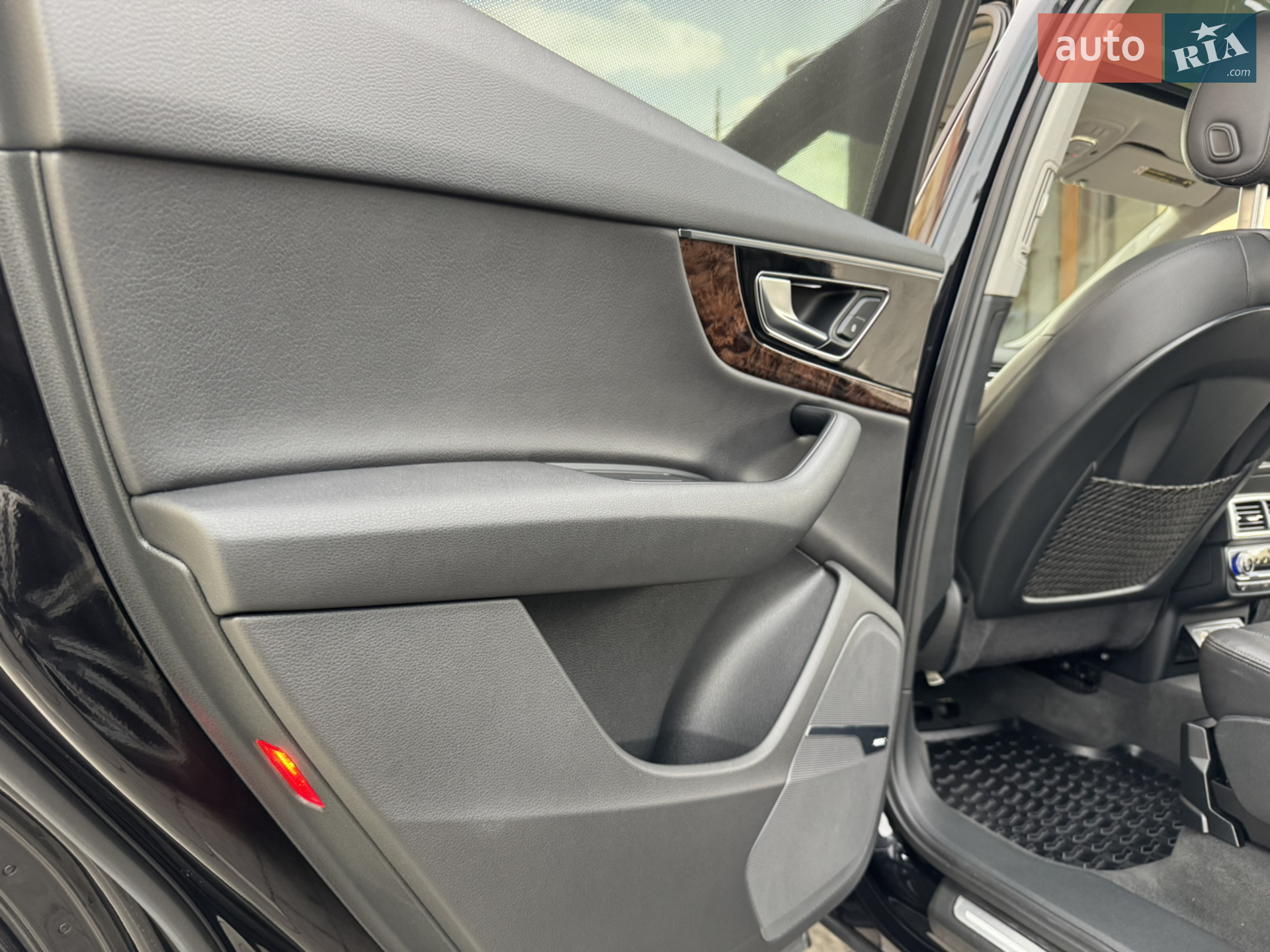 2016 Audi Q7 - мініатюра 96