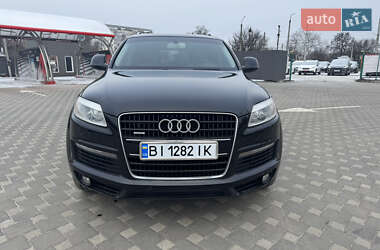 Позашляховик / Кросовер Audi Q7 2007 в Полтаві