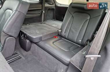 Позашляховик / Кросовер Audi Q7 2013 в 