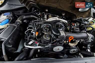 Позашляховик / Кросовер Audi Q7 2013 в 