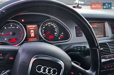 Внедорожник / Кроссовер Audi Q7 2008 в 