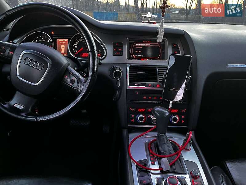 Внедорожник / Кроссовер Audi Q7 2008 в Луцке