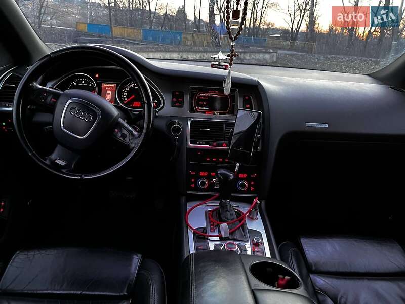 Внедорожник / Кроссовер Audi Q7 2008 в Луцке