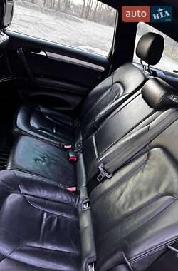 Внедорожник / Кроссовер Audi Q7 2008 в 