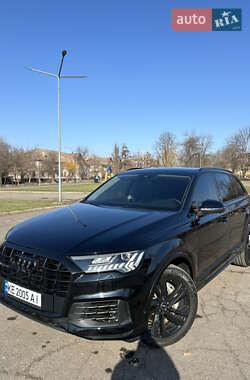 Внедорожник / Кроссовер Audi Q7 2020 в Кривом Роге