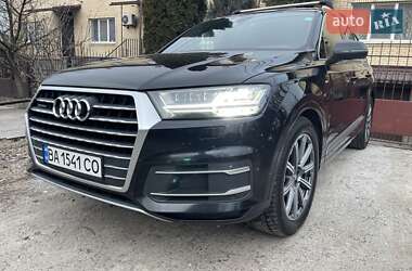 Внедорожник / Кроссовер Audi Q7 2017 в Киеве