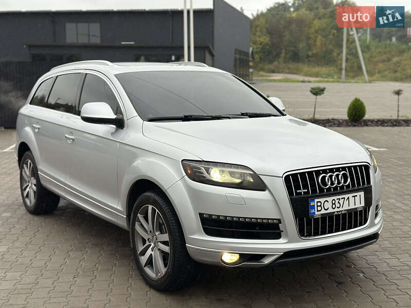 Позашляховик / Кросовер Audi Q7 2014 в Львові