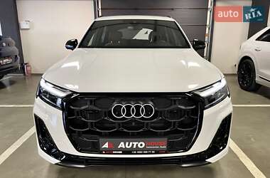 Внедорожник / Кроссовер Audi Q7 2024 в 