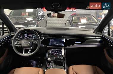 Внедорожник / Кроссовер Audi Q7 2024 в 