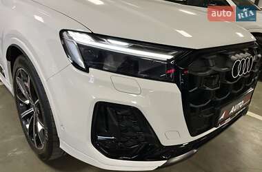 Внедорожник / Кроссовер Audi Q7 2024 в 
