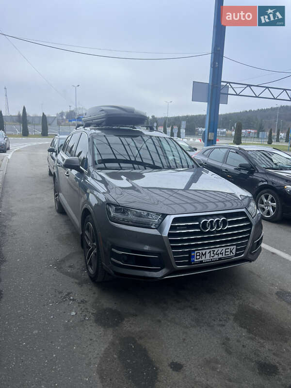 Внедорожник / Кроссовер Audi Q7 2015 в Сумах