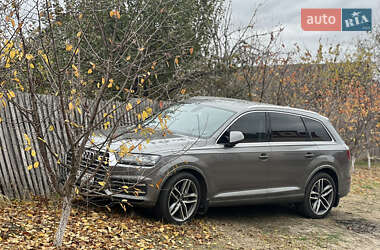 Внедорожник / Кроссовер Audi Q7 2015 в Сумах