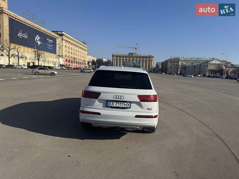 Позашляховик / Кросовер Audi Q7 2018 в Харкові