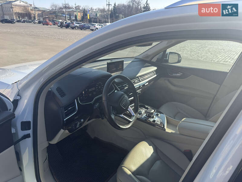 Позашляховик / Кросовер Audi Q7 2018 в Харкові