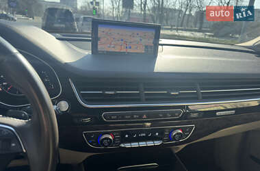 Внедорожник / Кроссовер Audi Q7 2018 в Харькове