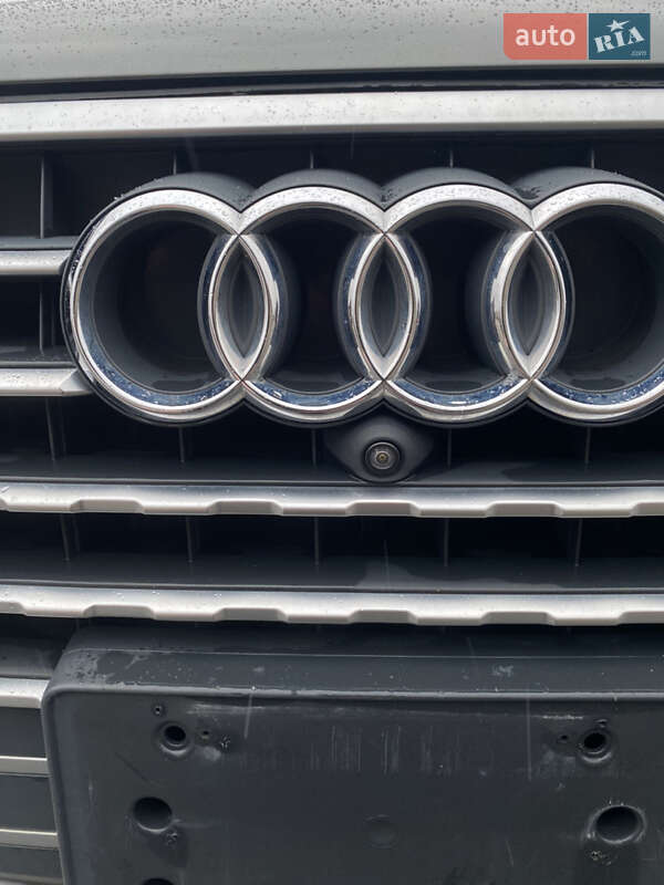 Внедорожник / Кроссовер Audi Q7 2016 в Буске