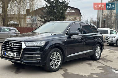 Позашляховик / Кросовер Audi Q7 2015 в Тернополі