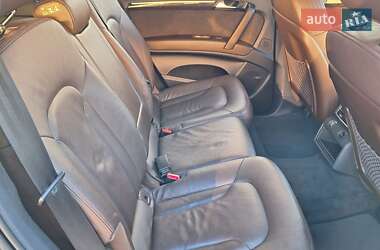 Внедорожник / Кроссовер Audi Q7 2011 в 