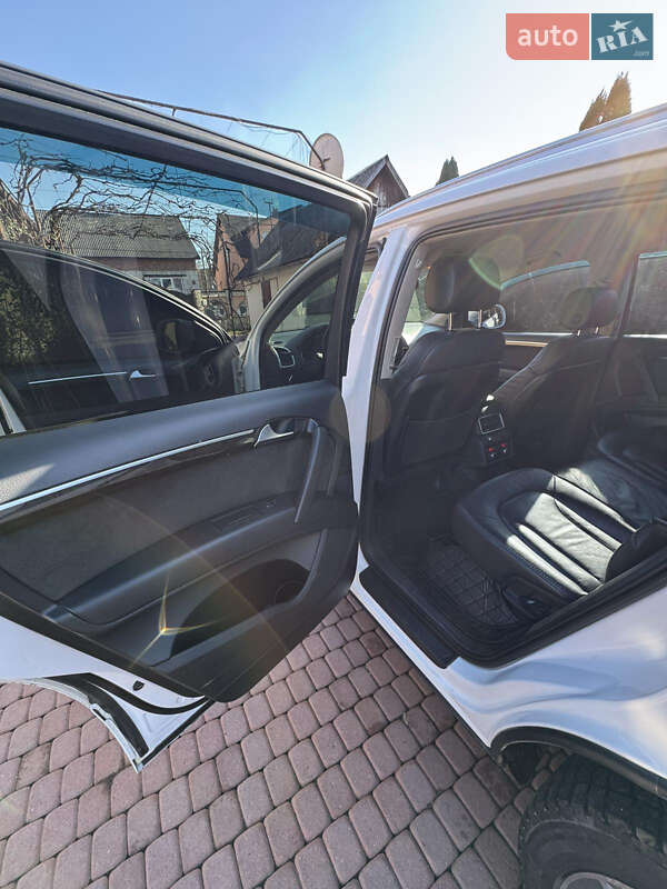 Позашляховик / Кросовер Audi Q7 2011 в Тячеві фото 12 Позашляховик / Кросовер Audi Q7 2011 в Тячеві